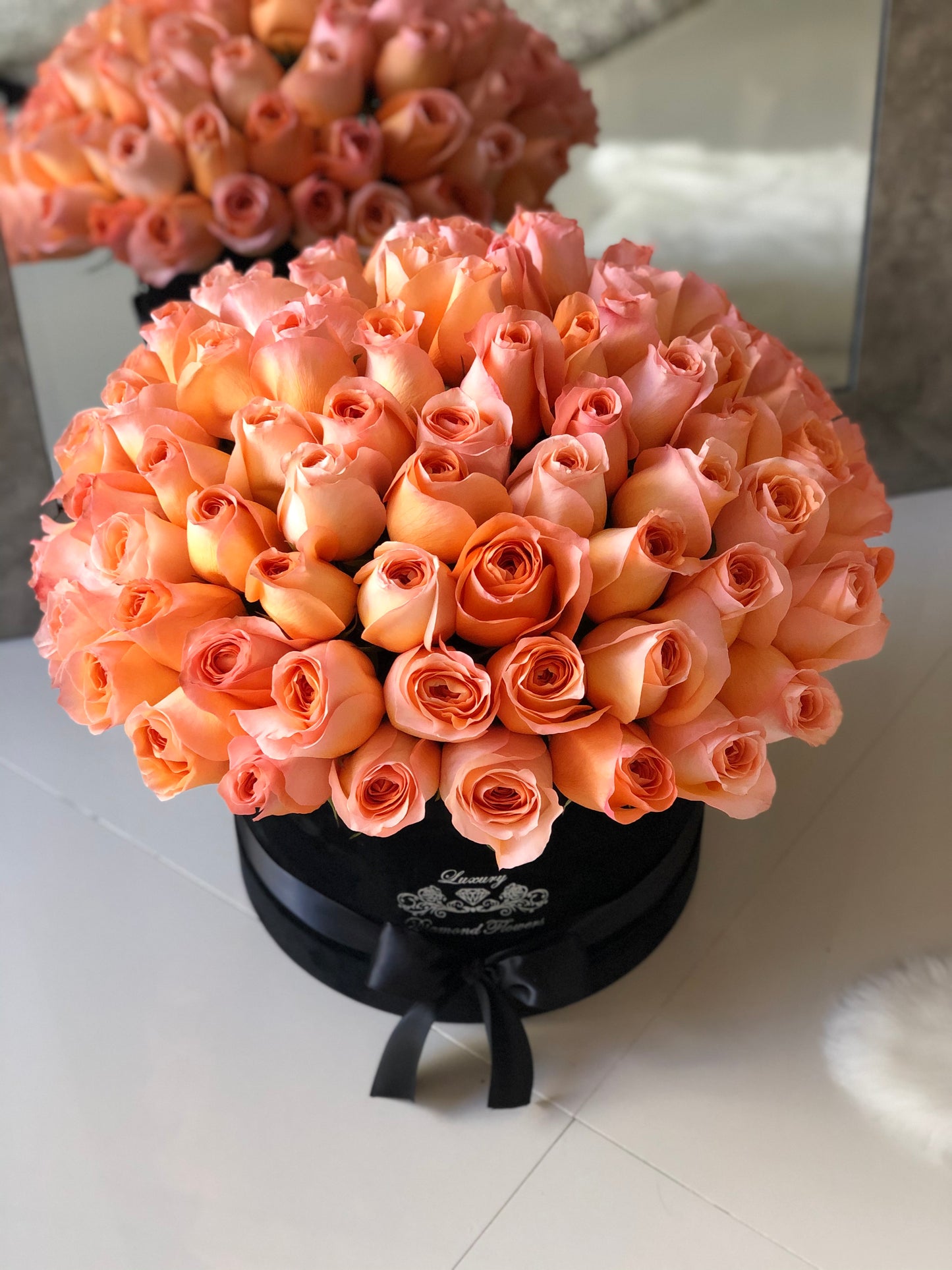 Fresh cut Premium Roses Box